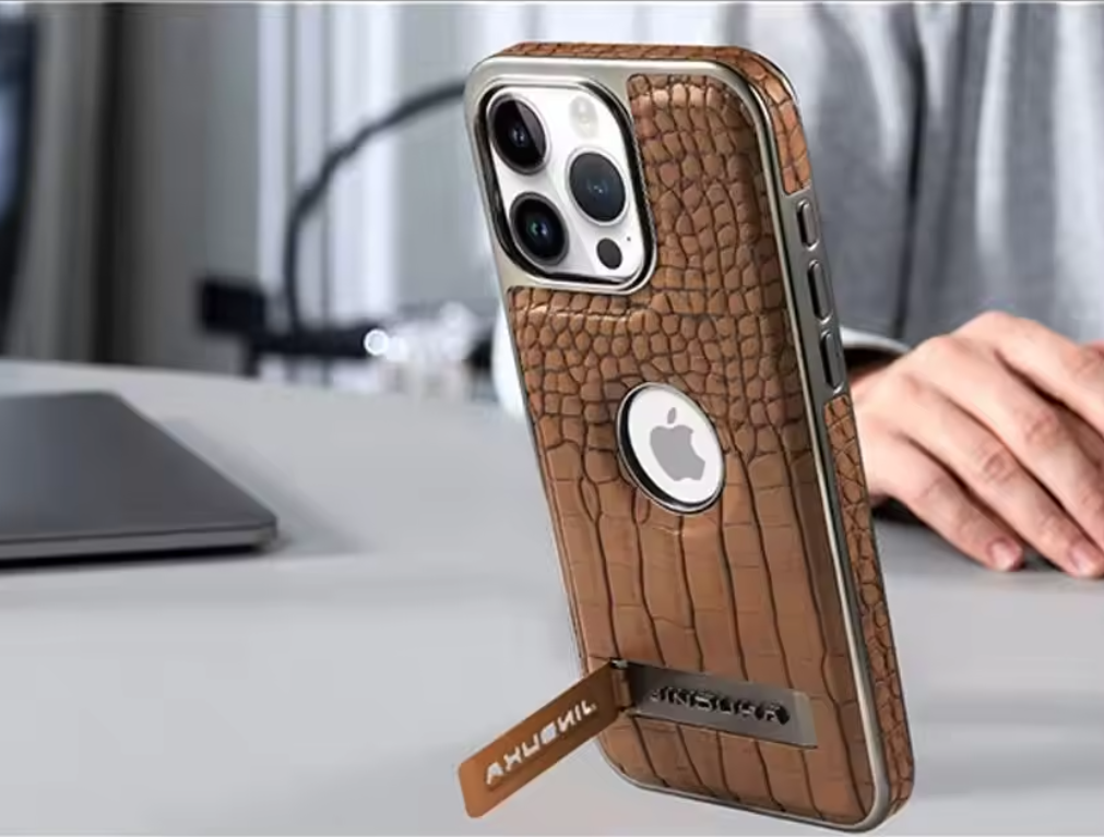 🐊📱 JDK Crocodile Pattern Phone Case – Luxury & Protection in One ✨